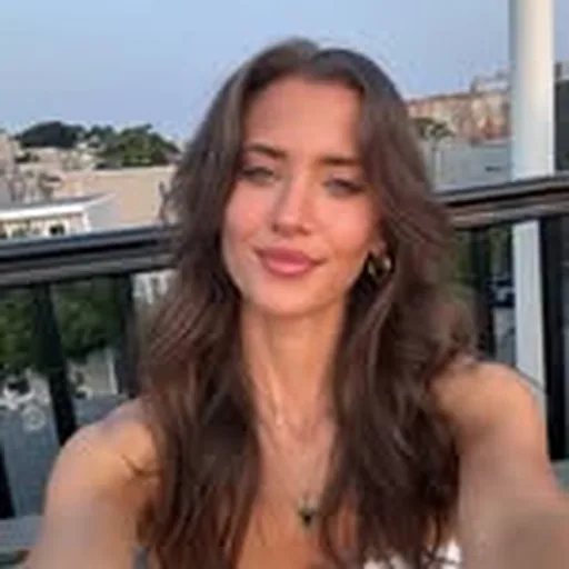 @alexhanan_ profile image