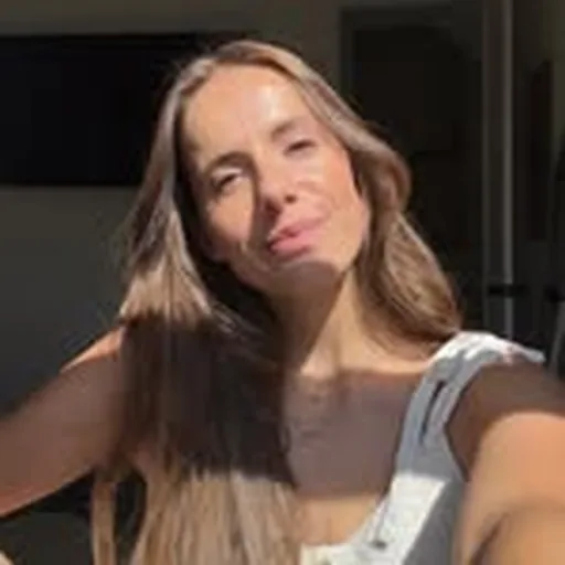 @alexiadegremonthealth profile image
