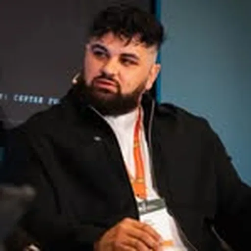 @alexrennie profile image