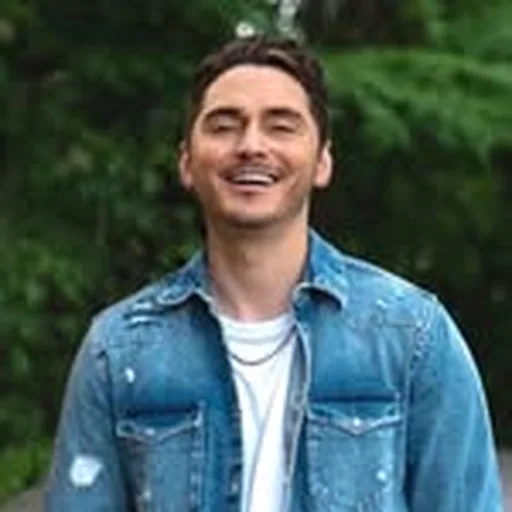 @alextmarshall profile image
