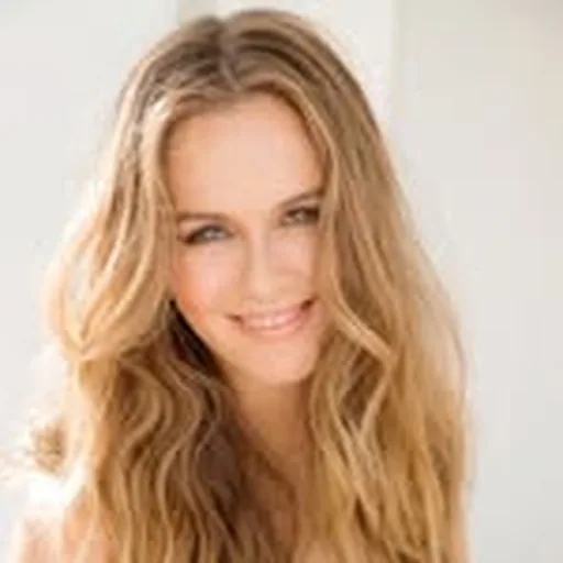 @aliciasilverstone profile image