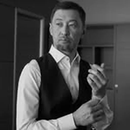 @alidarutemuratov profile image