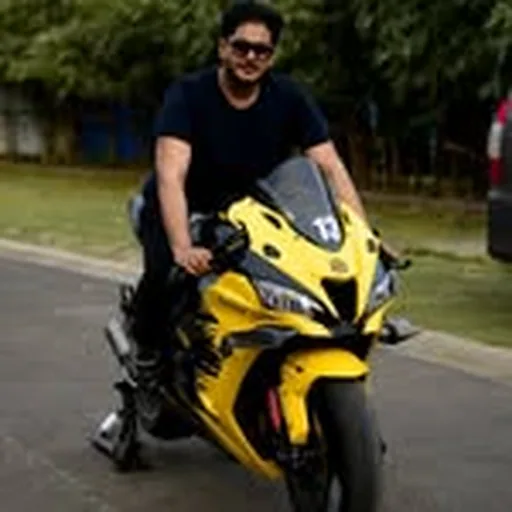 @alimotovlogs profile image