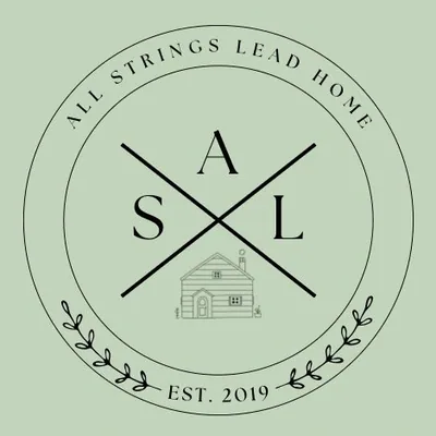 @all_strings_lead_home profile image