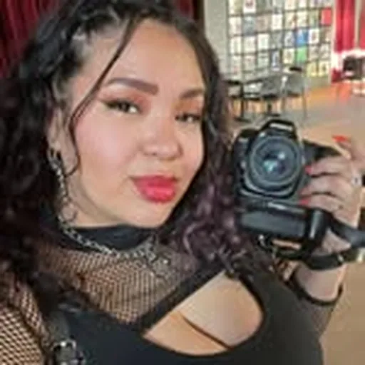 @allyalmore profile image