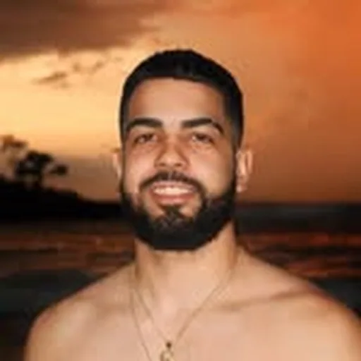 @alvarez.rgb profile image