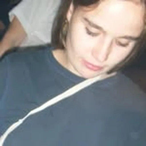 @alyahriv profile image