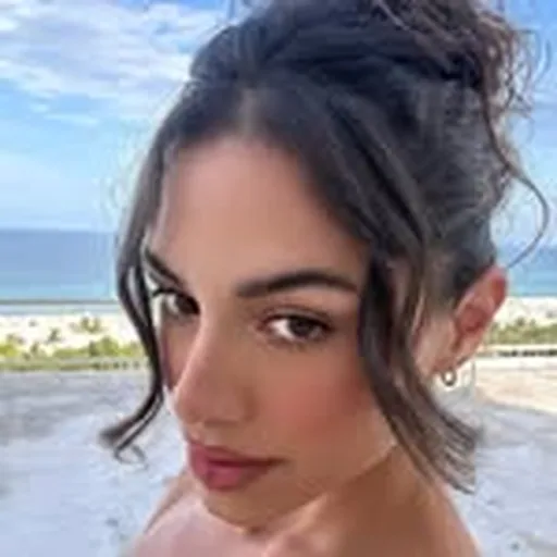 @alybyoga profile image
