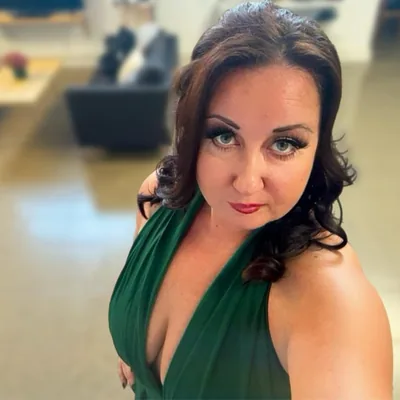 @alyonagirel_bylatino profile image