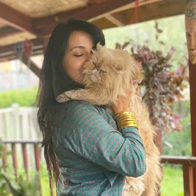 @amber.shares profile image