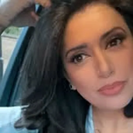 @ambreenmakeup profile image