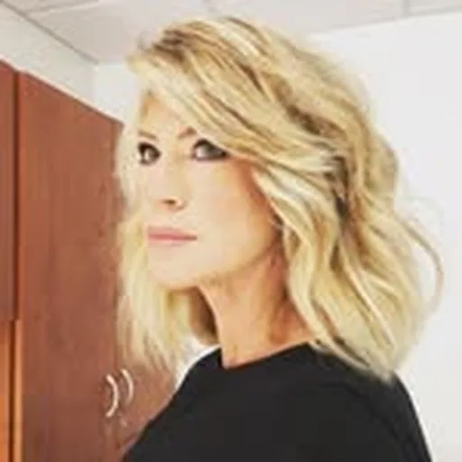 @amymorrisonhost profile image