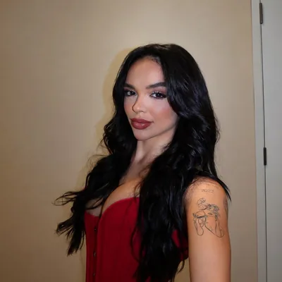 @anajulialee profile image