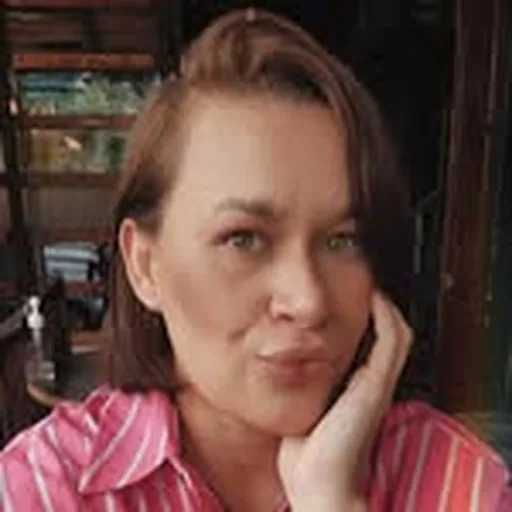 @anaparisi profile image