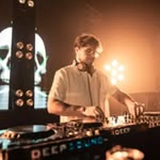 @andresmoriss profile image