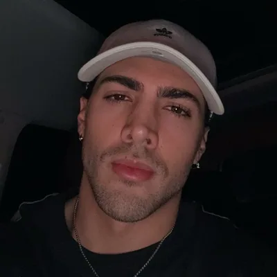 @andresvillegaas profile image