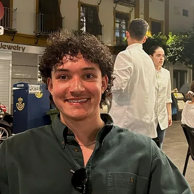 @andrewhoare_ profile image