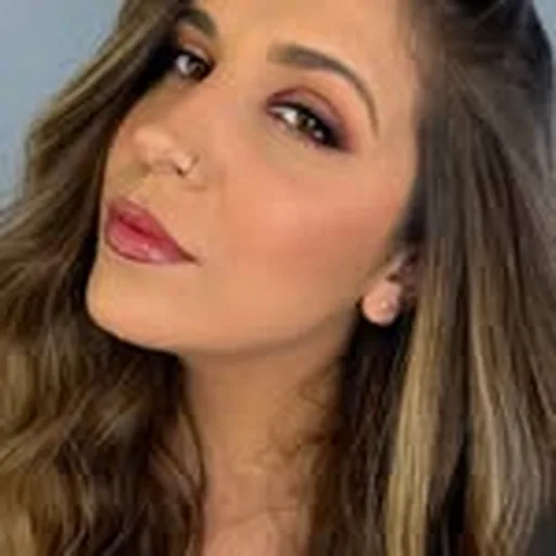@angelaroquemakeup profile image