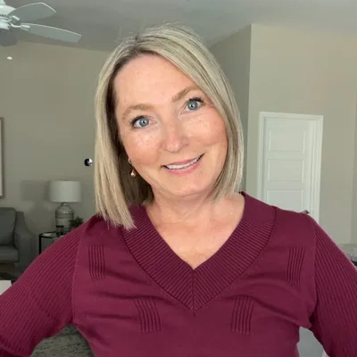@angelaspassion4fashion profile image