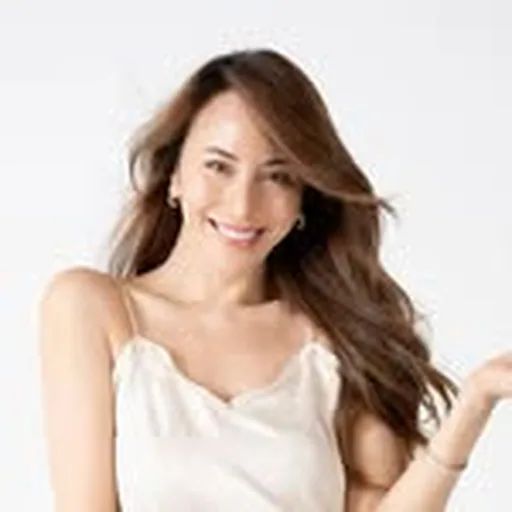 @angelica_michibata profile image