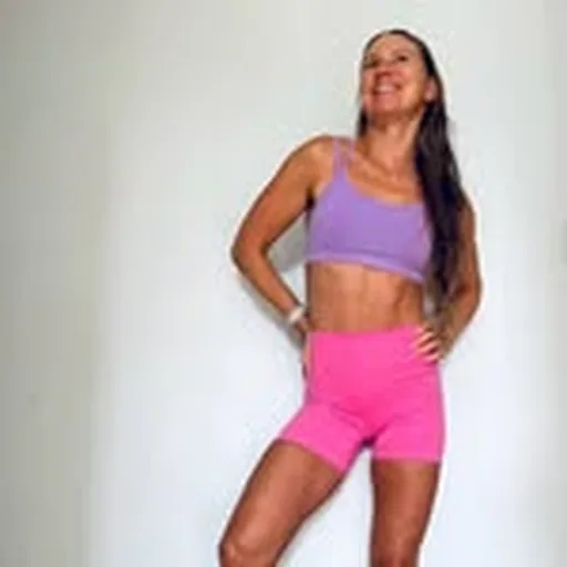 @angelina_arnold1 profile image
