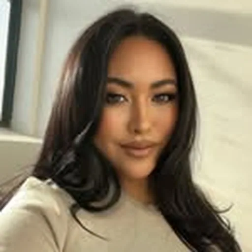 @angelinaonair profile image