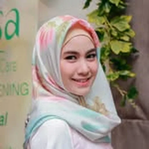 @anisarahma_12 profile image