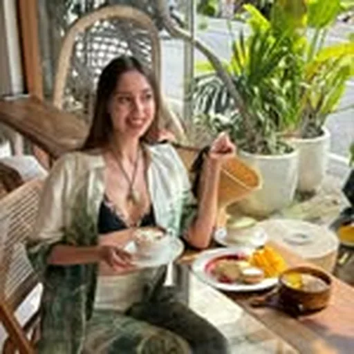 @anitasavelieva profile image