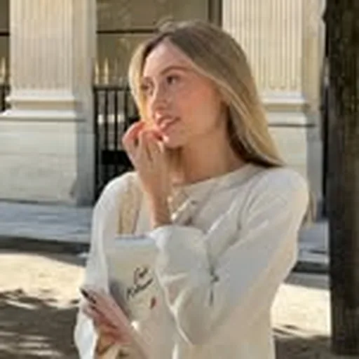 @annalamos profile image