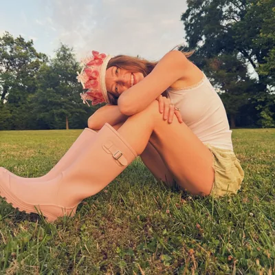 @annavaus profile image