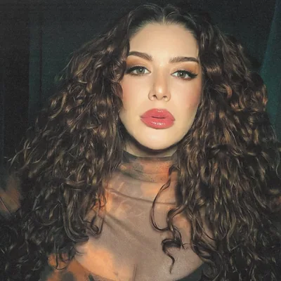 @annayvette profile image