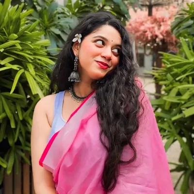 @anshitasaxenaofficial profile image