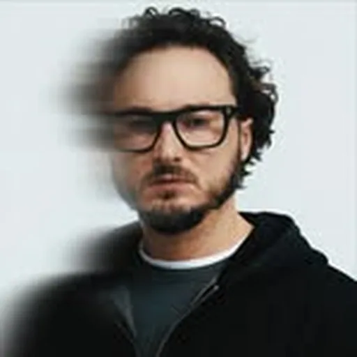 @anton_shatohin profile image