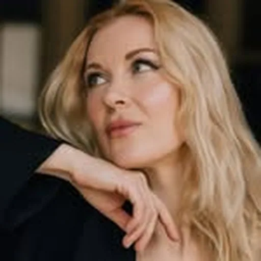 @anya_parsley profile image