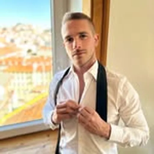 @apoloadrii profile image