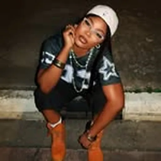 @arinola_lymar profile image