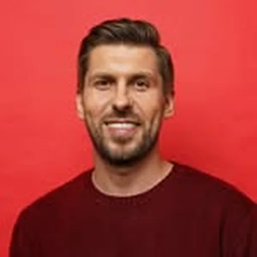 @artem__losev profile image