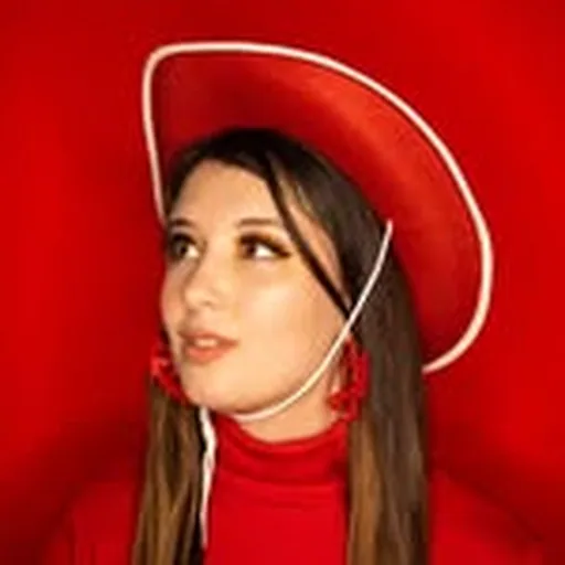 @artsytaylor profile image