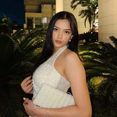 @ashka_singh_ profile image