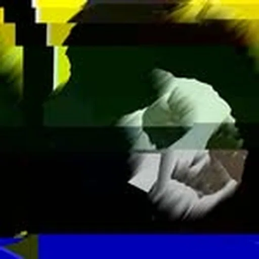 @averzi_ profile image