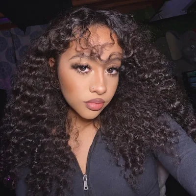 @avinarosee profile image