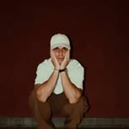 @avo.here profile image