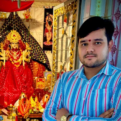 @avyaktom profile image