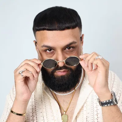 @axaymusic profile image