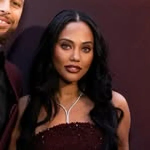 @ayeshacurry profile image