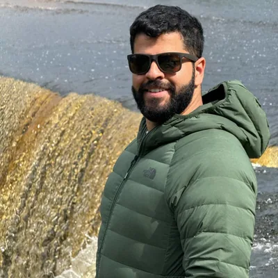 @aziz.all.around profile image