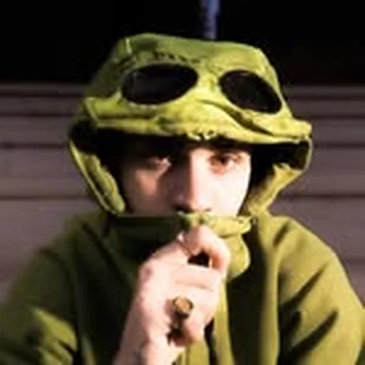 @azuleuk profile image