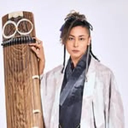 @b.smpl profile image