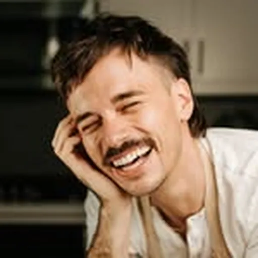 @barefoodtim profile image