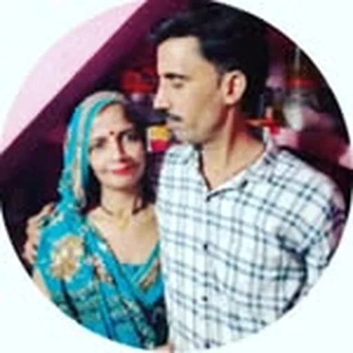 @barkha_tiwari_1 profile image